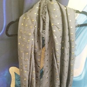 🖤 Gray Knit Studded Infinity Scarf